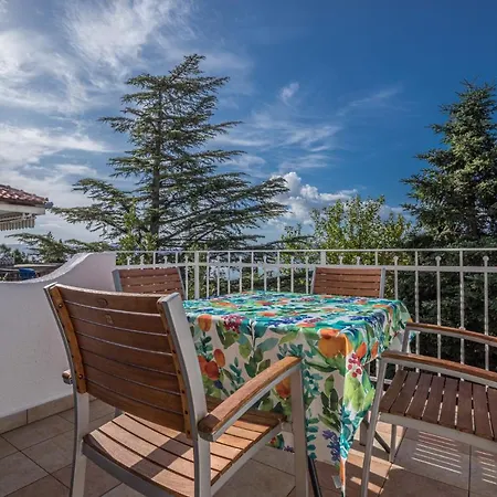Apartamento In 41210