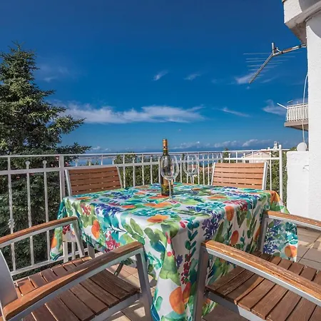 In 41210 Daire Crikvenica